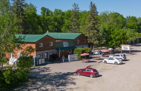 Otter Falls Resort