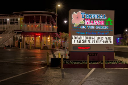 Tropical Manor