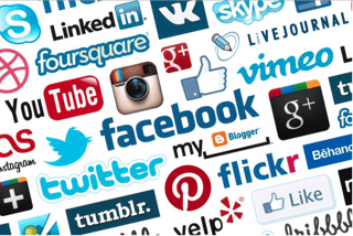blogimg1.png hotel-booking-page-social-responsiveness
